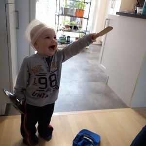 Meet your Posher, Guy gardner